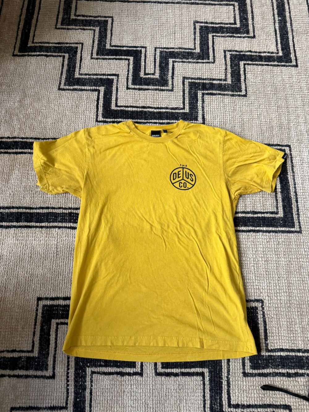Men's Deus ex Machina T-Shirt - Size M